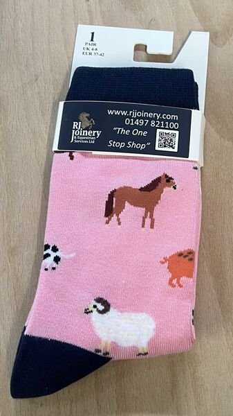 House Of Tweed Bamboo Pink Farmyard socks image #1