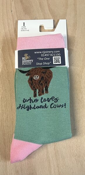 House Of Tweed Bamboo Highland Cow image #1